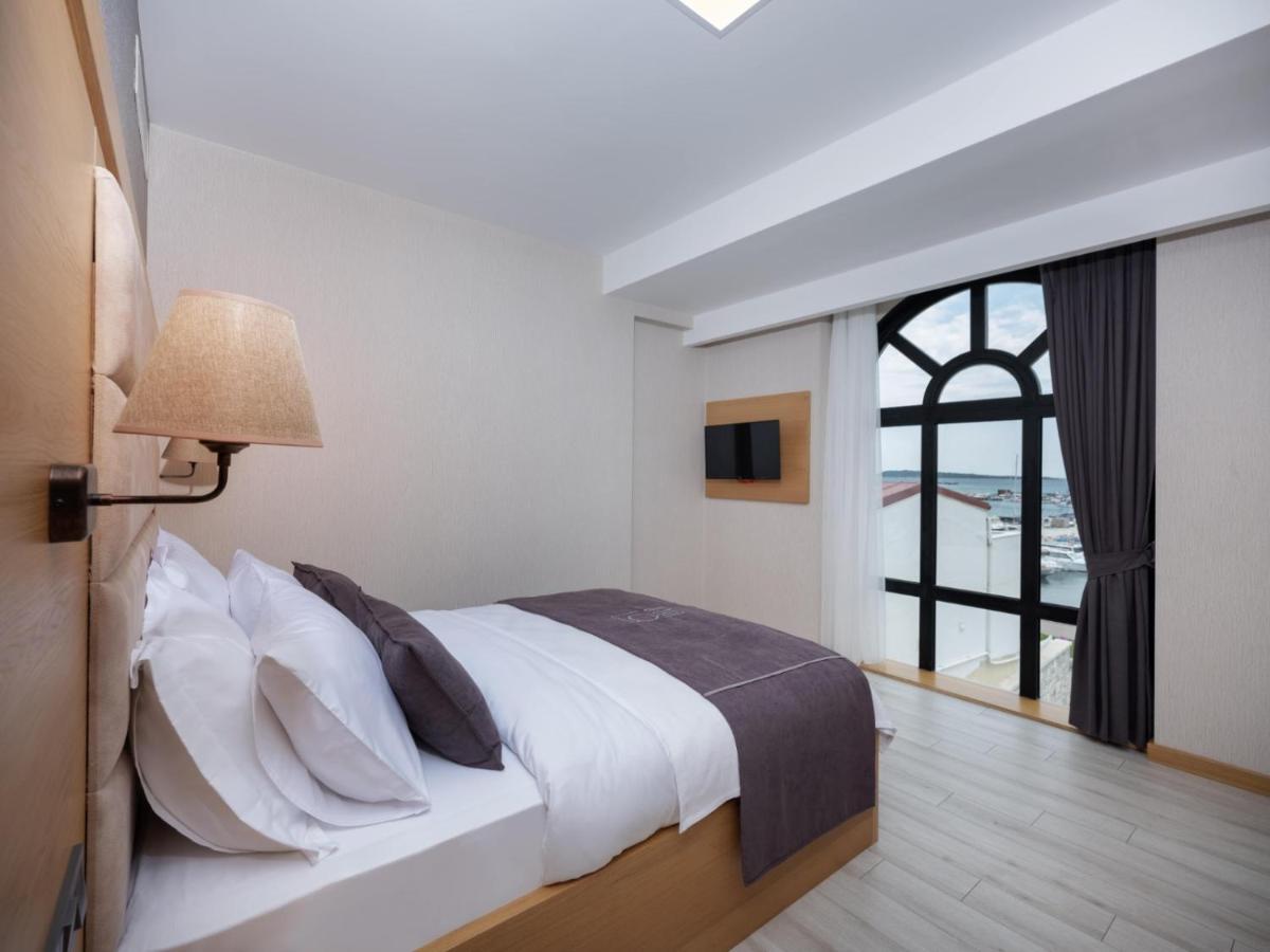 Ma-Si Urla Hotel Esterno foto
