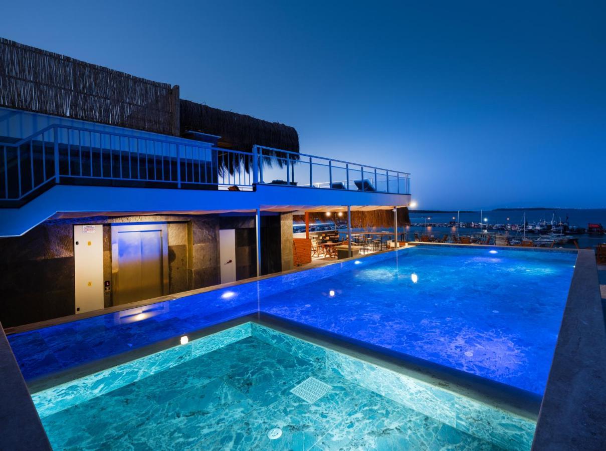 Ma-Si Urla Hotel Esterno foto
