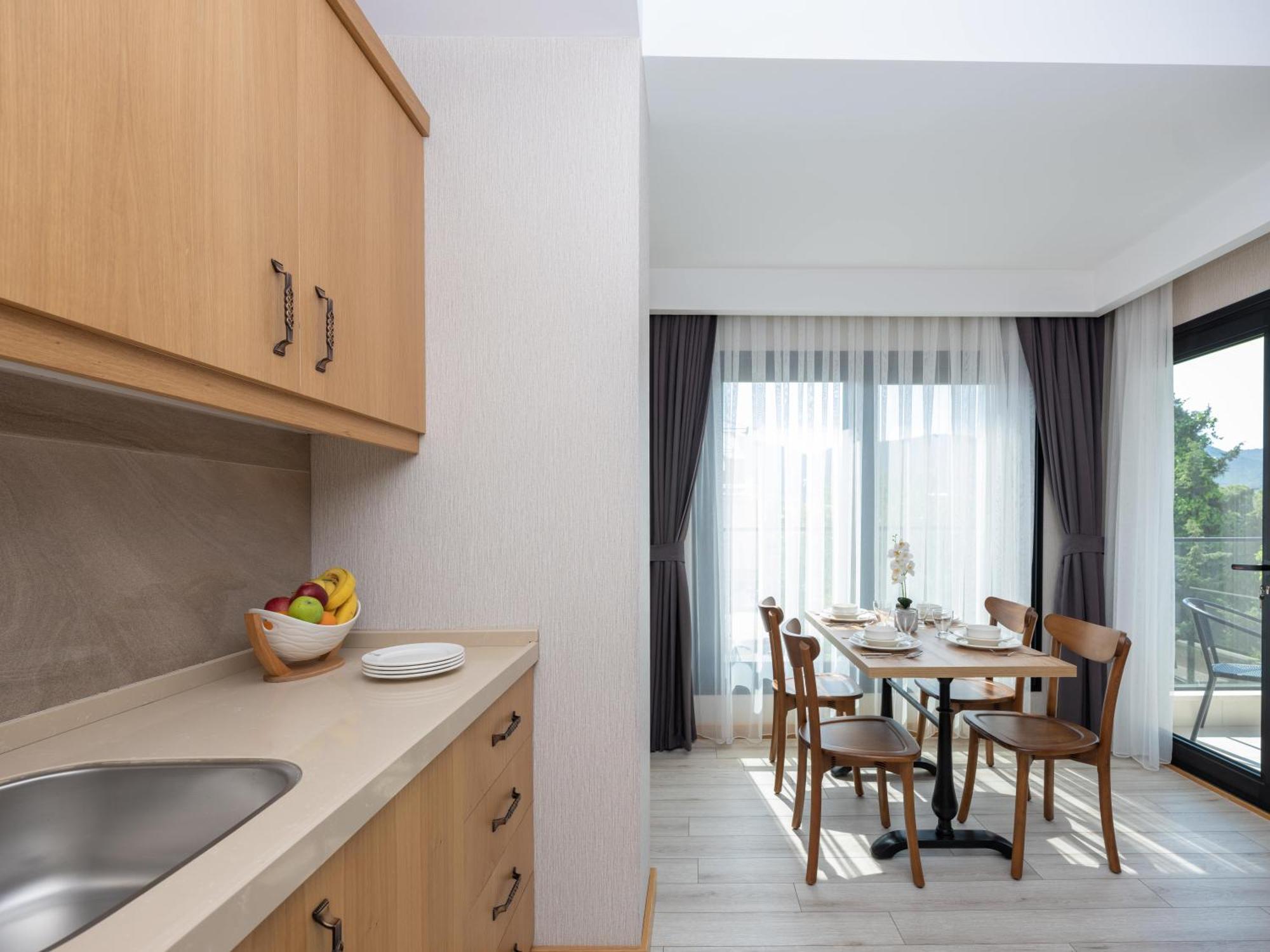 Ma-Si Urla Hotel Esterno foto